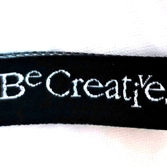 Be Creative Two-Piece Swimsuit Size S - Picture 9 of 9